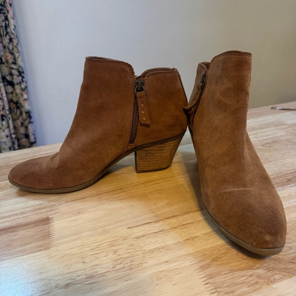 Frye Tan Suede‎ Ankle Booties - Picture 3 of 10